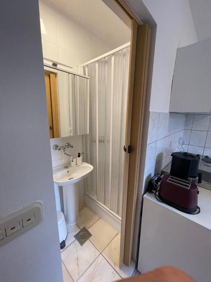 Enna Apartment 3 Perfect Location เมดูลิน ภายนอก รูปภาพ